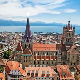 Esplanade Schloss St-Maire © Lausanne Tourisme